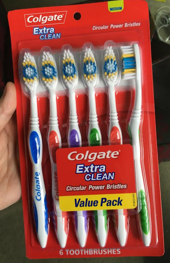 Colgate Extra Clean Toothbrush, Full Head, Medium, 6 Count