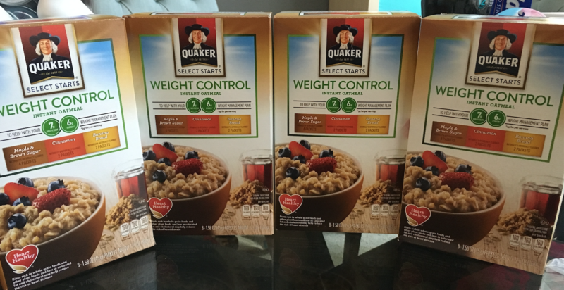 Quaker Instant Oatmeal Weight Control, Variety Pack, Breakfast Cereal, 8 Packets Per Box , 12.6 Ounce (Pack of 4) 